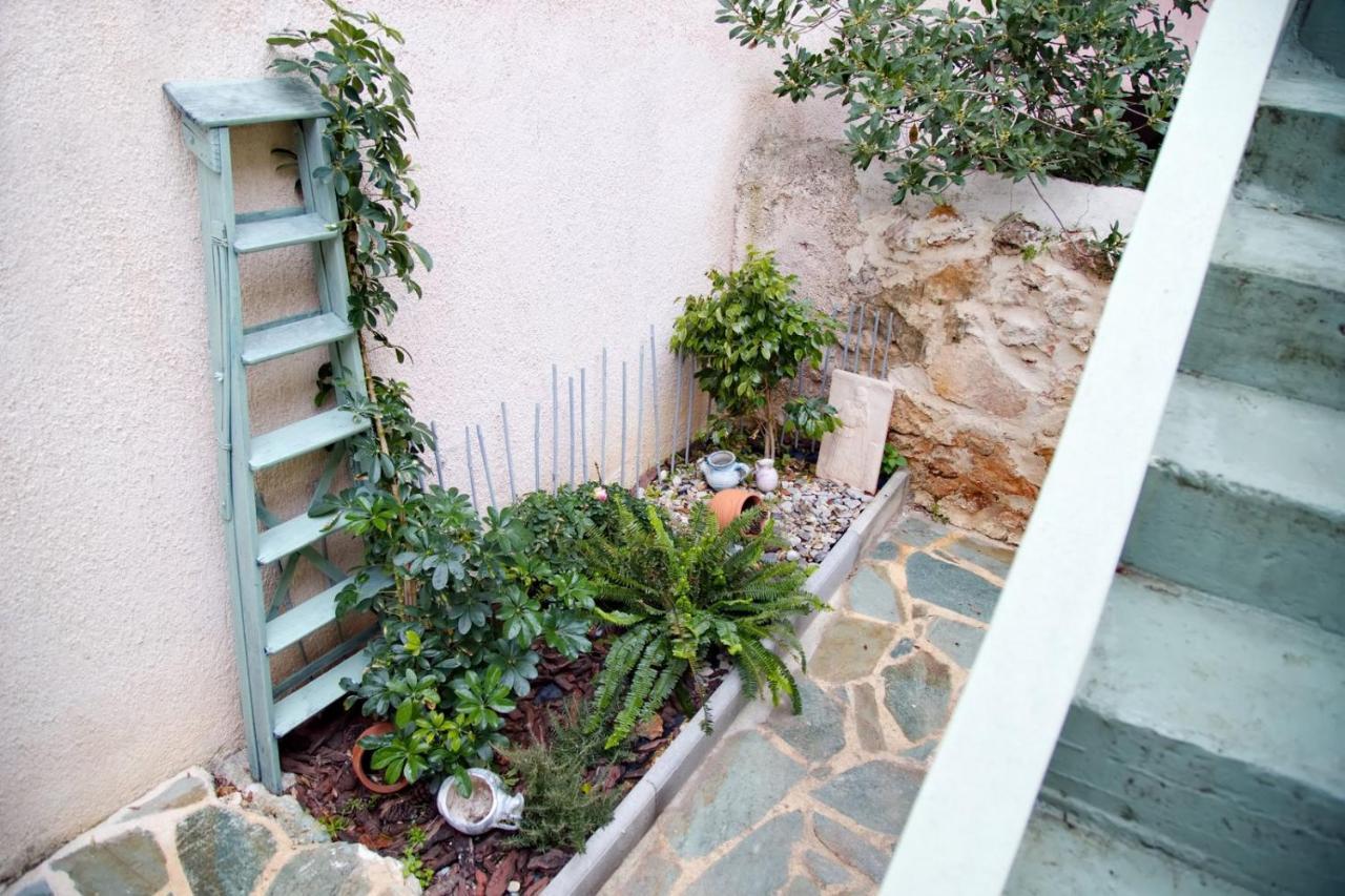 Aroura Homes Garden House 2Br 2Ba Free Parking Athene Buitenkant foto