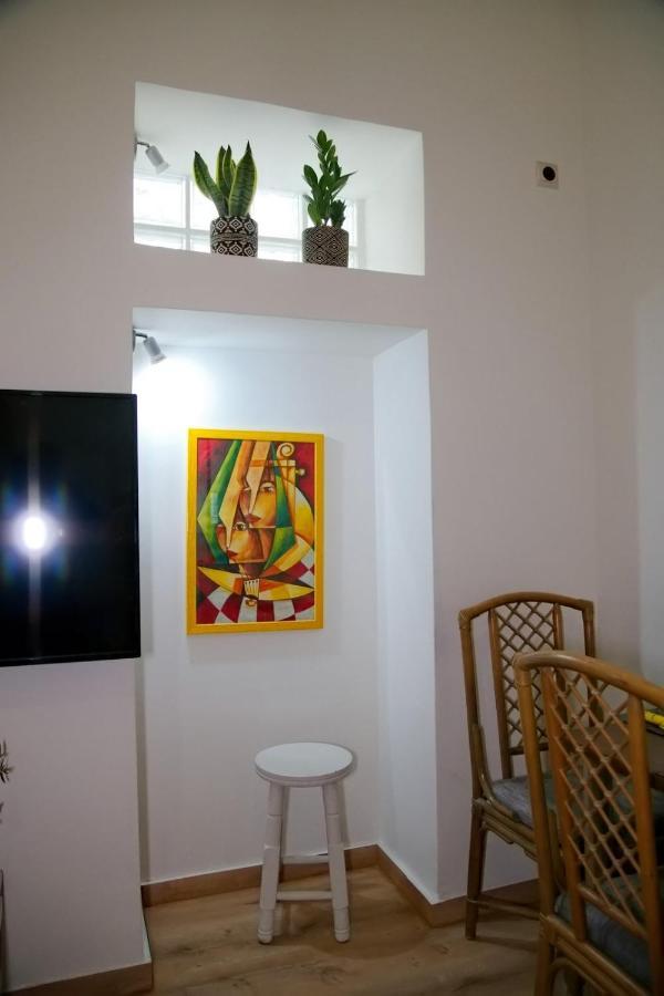 Aroura Homes Garden House 2Br 2Ba Free Parking Athene Buitenkant foto